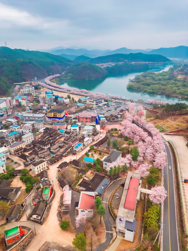 합천군, 사계절 매력 넘치는 여행지“합천영상테마파크”